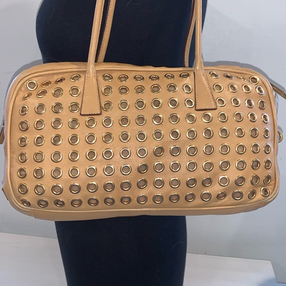 VINTAGE PRADA RIVET BAULETTO BAG •FLAWED • NOLOCK - Picture 3 of 14
